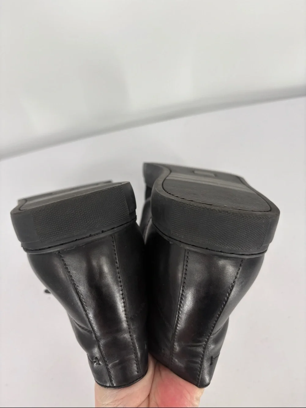 🦥 English Laundry  Black Leather & Suede Chukka Boots